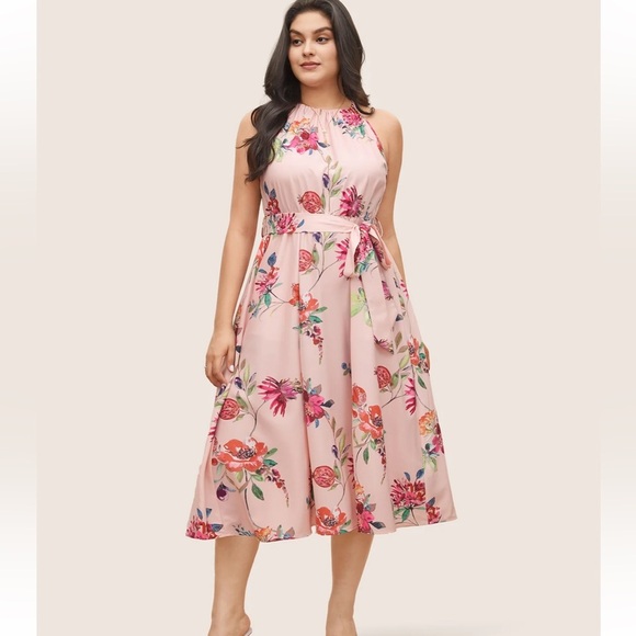 BloomChic Plus Size Citrus Fruit Print Halter Belted Gathered Dress - Picture 4 of 8